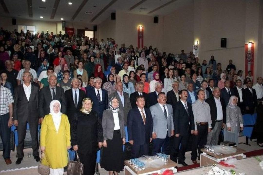 Arifiye Halk Eğitim Merkezi Yıl Sonu Sergisini A&ccedil;tı