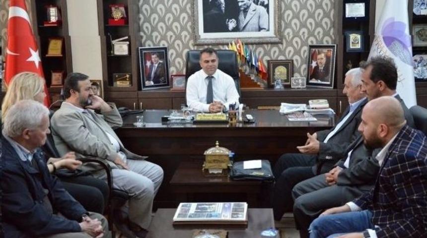 Romanyalı Belediye Başkanından Safranbolu&rsquo;ya &Ouml;vg&uuml;