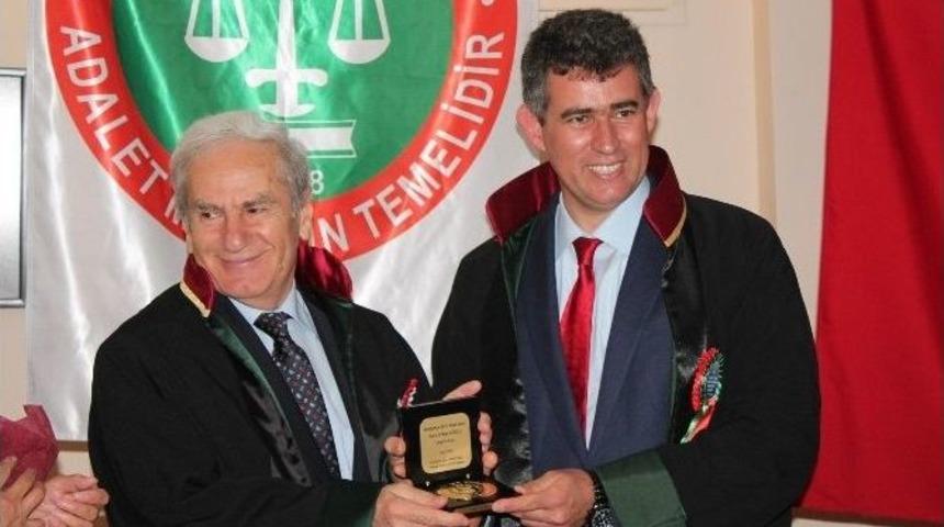 Tekirdağ Baroları Birliği&rsquo;nde 40 Ve 60 Yıllık &Uuml;yelere Plaket T&ouml;reni