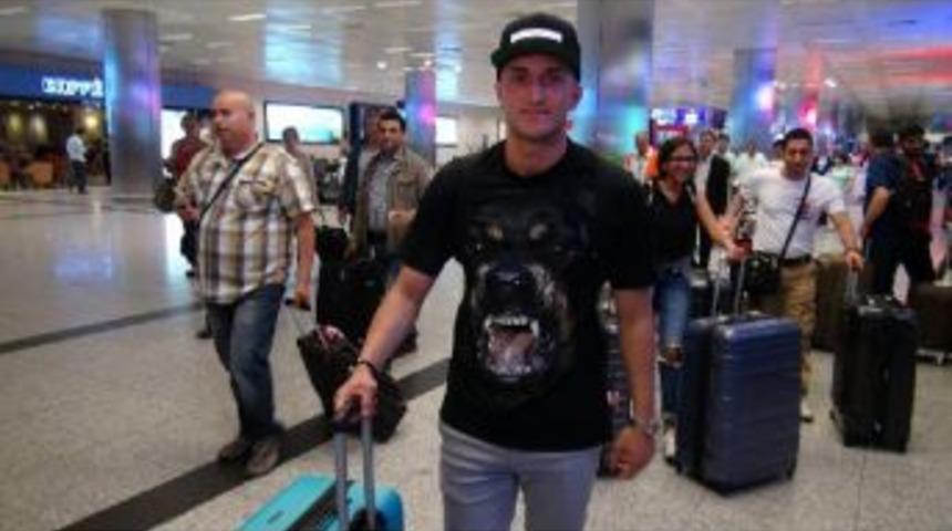 Samed Yeşil: Tatil I&ccedil;in T&uuml;rkiye'ye Geldim