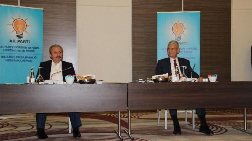 Bakan Volkan Bozkır, Yabancı Medya Mensuplarıyla Bir Araya Geldi