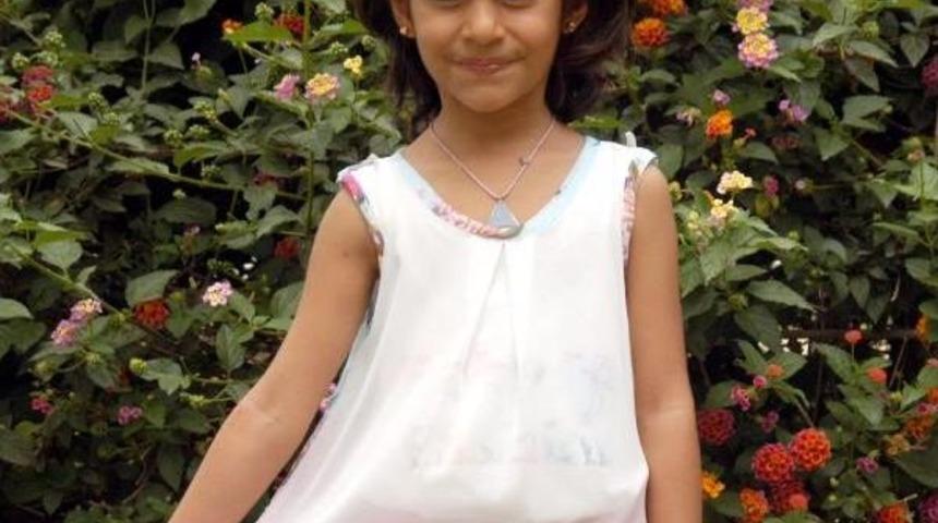 Minik Zeynep &Ouml;nce Tedavi, Sonra Ilik Nakli Olacak