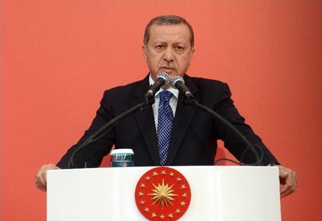 Erdoğan: &ldquo;eski T&uuml;rkiye Artıklarının Saldırılarına Rağmen Ziraat Bankası Hizmet Yolunda Kararlılıkla Y&uuml;r&uuml;yor&rdquo;