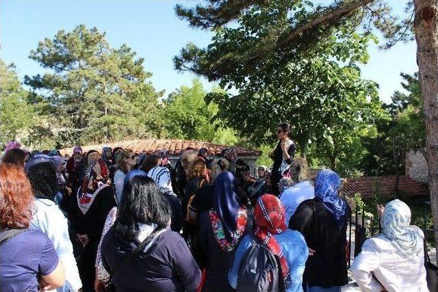 Akçakoca Belediyesinden Kültür Gezisine Yoğun İlgi