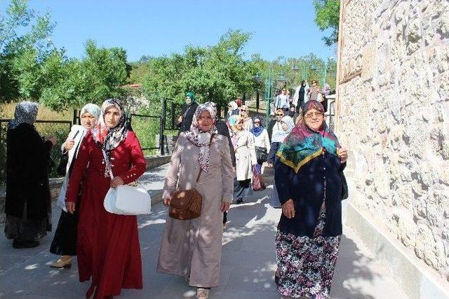 Akçakoca Belediyesinden Kültür Gezisine Yoğun İlgi