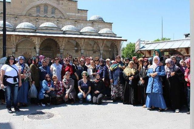 Akçakoca Belediyesinden Kültür Gezisine Yoğun İlgi