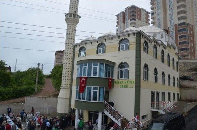 Havva Hatun Camisi İbadet Açıldı