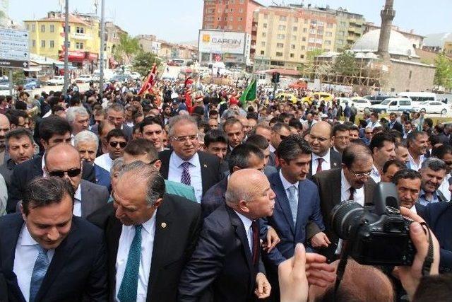 Erzurum’da İstanbul’un Fethinin 562. Yılı Coşkuyla Kutlandı