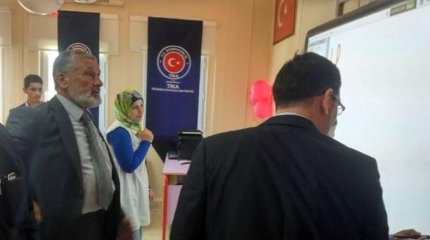 L&uuml;bnan&rsquo;da T&uuml;rk&ccedil;e &Ouml;ğretimine Destek