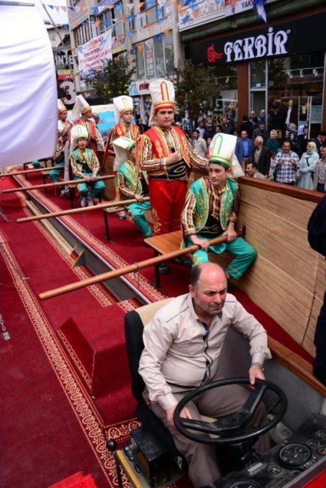 İstanbul'un Fethi, Erzurum'da Temsili Gemi Ile Canlandırıldı