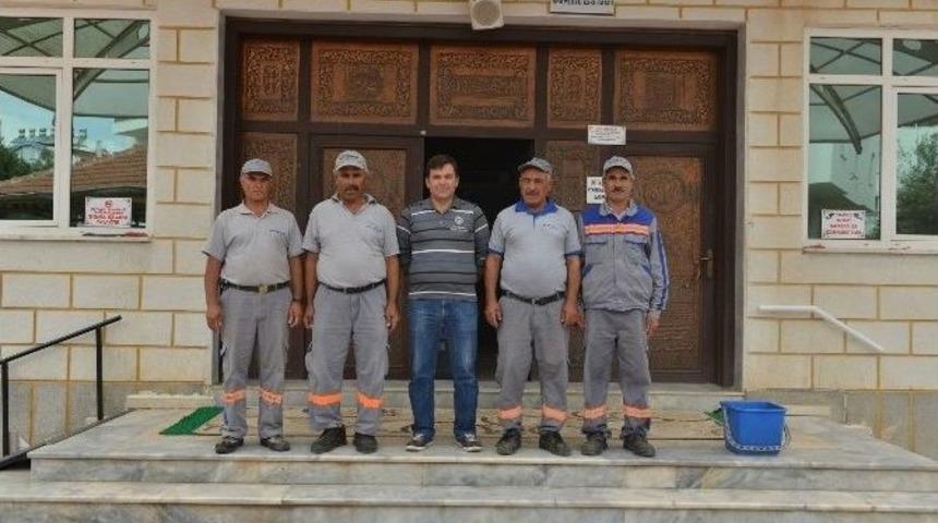 Konyaaltı Camilerinde Ramazan Temizliği Başladı