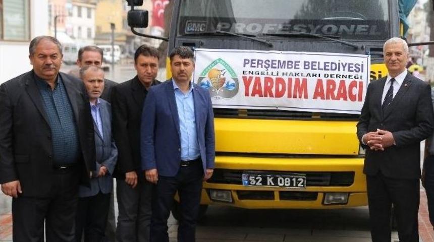 Perşembe&rsquo;den Suriyelilere Yardım