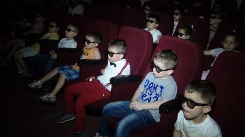 İl&ccedil;elerde Sinema Keyfi