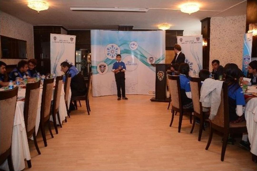 Erzurum&rsquo;da Mavi Kartaneleri Kitap Okuma Etkinliği Final Yarışması Yapıldı