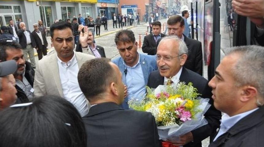 Boz&uuml;y&uuml;k&rsquo;ten Kılı&ccedil;daroğlu Ge&ccedil;ti