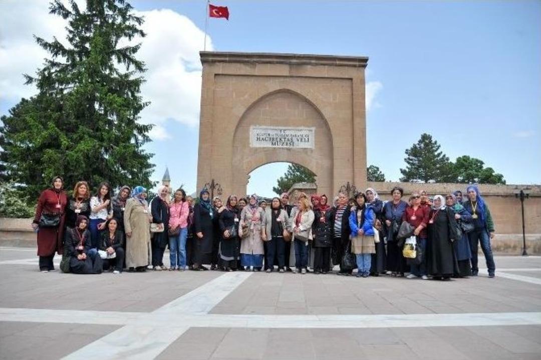Altındağlı Kadınlar Hacı Bektaş&rsquo;ta