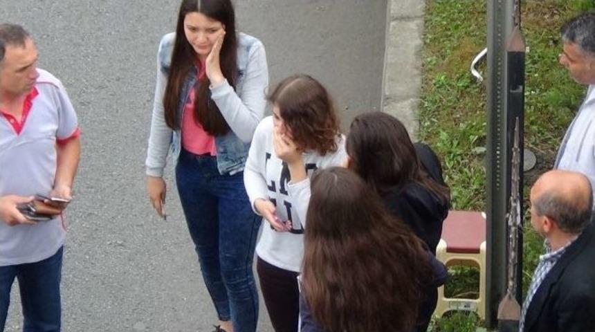 Giresun&rsquo;da &Ouml;ğrenci Servisi Kaza Yaptı : 11 Yaralı