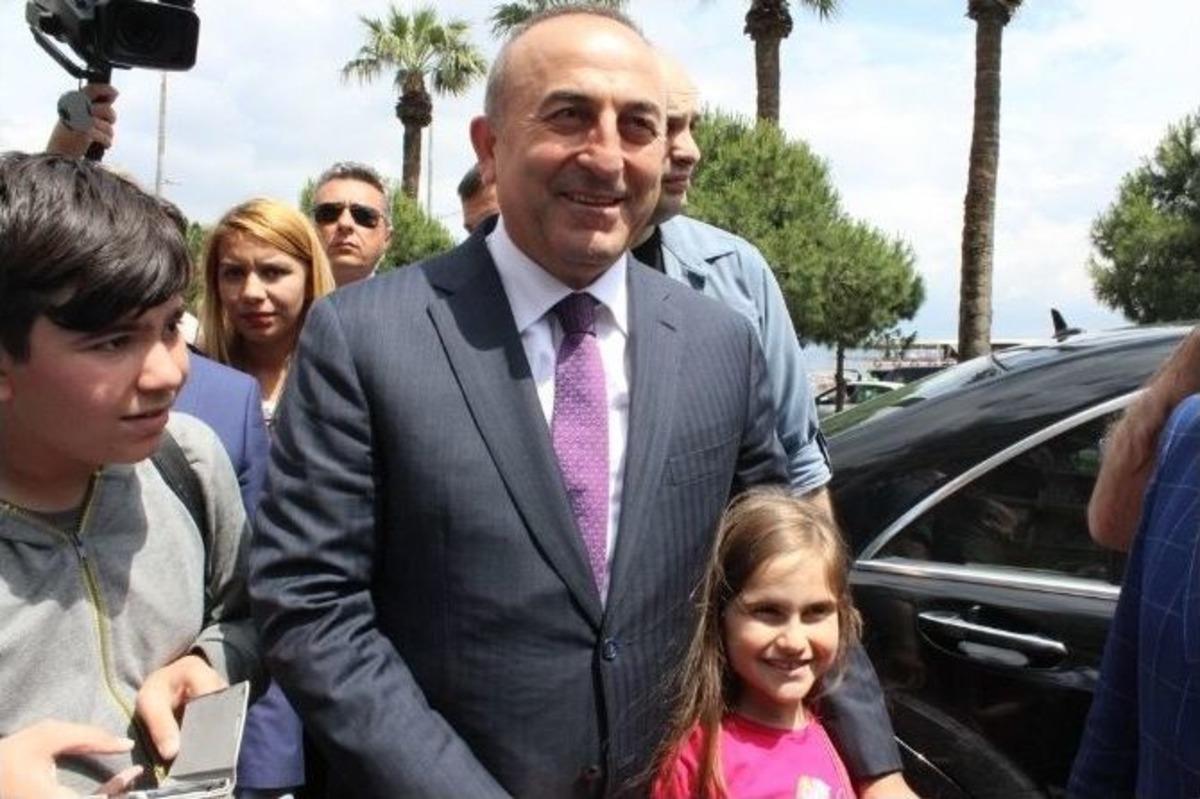 Dışişleri Bakanı &Ccedil;avuşoğlu&rsquo;ndan Esnaf Ziyareti