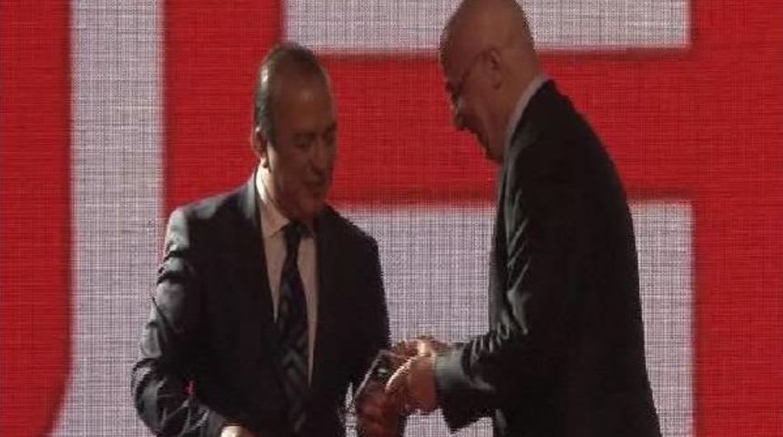 Yerel Ve B&ouml;lgesel Televizyonlar Birliği Yılın En İyileri &Ouml;d&uuml;lleri Sahiplerini Buldu