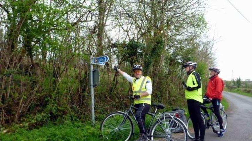 Sınır &Ouml;tesi Bisiklet Turu
