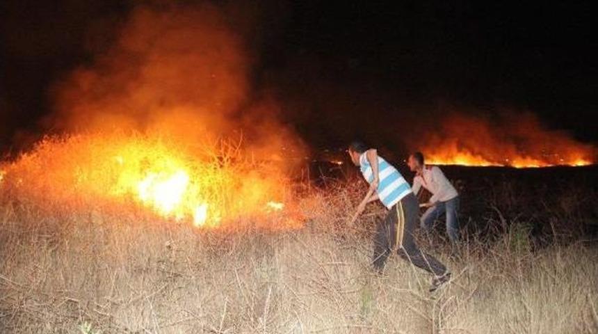 Atış Poligonu Yakınındaki Yangına Toma'larla M&uuml;dahale