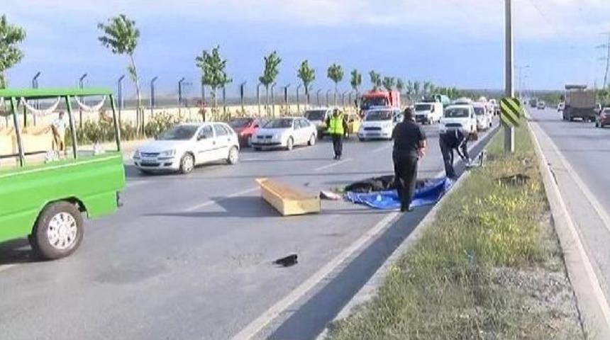 Başarşehirde Motorsiklet Kazası; 2 &Ouml;l&uuml;