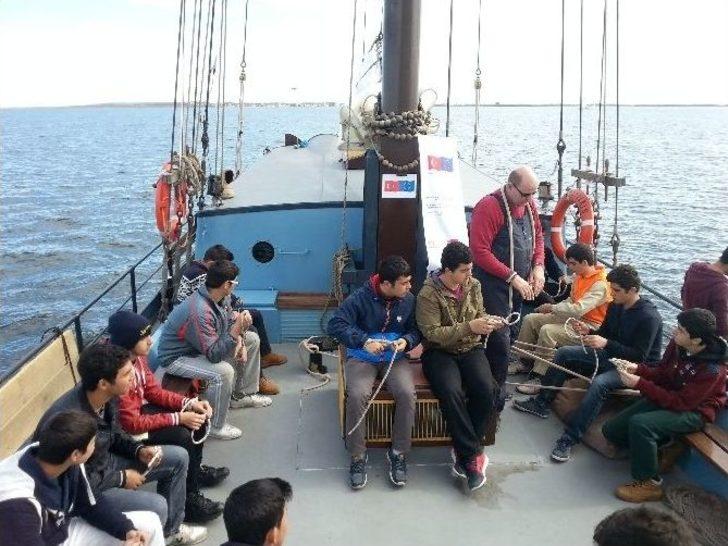 Denizci Öğrenciler Stajını Hollanda’da Yaptı