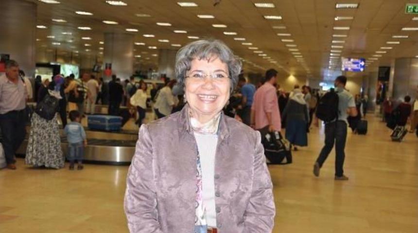 Profes&ouml;r Avcı, &Ccedil;erkes Okulları I&ccedil;in Aday Oldu