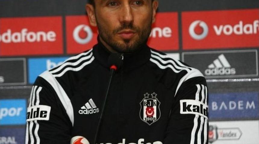 Beşiktaş&rsquo;tan Bılıc Ve Sıvok&rsquo;a Veda