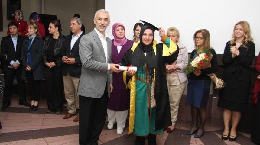 Doktor Anneler Mezuniyet Heyecanı Yaşadı