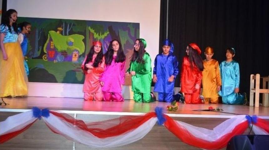 Dil Gecesine İlgi B&uuml;y&uuml;kt&uuml;