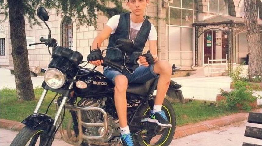 Karab&uuml;k&rsquo;te Trafik Kazası : 1 &Ouml;l&uuml;