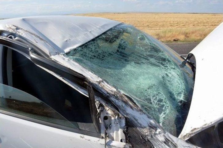 Siverek’te Trafik Kazası: 2 Yaralı G4