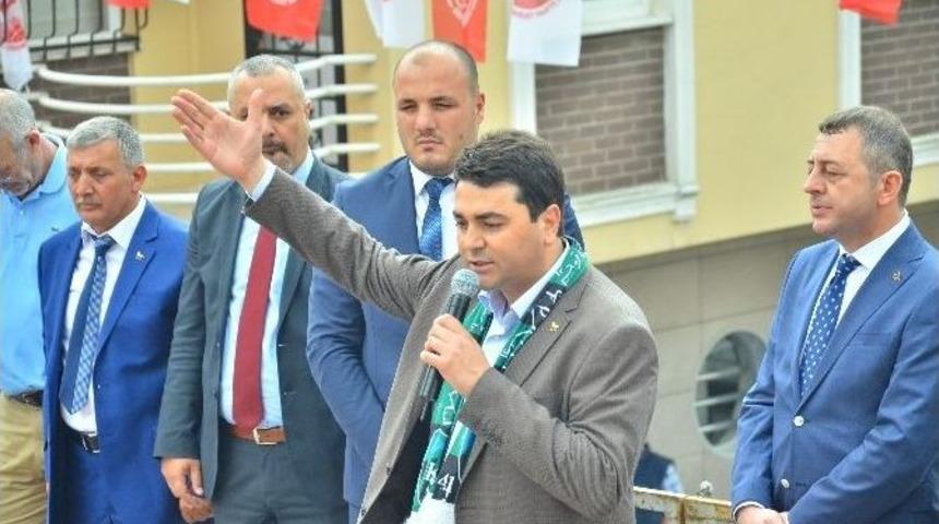 Demokrat Parti Kocaeli&rsquo;de Miting Yaptı