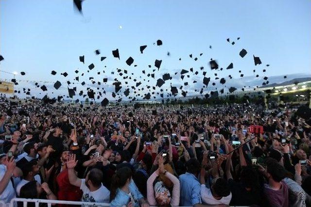 İnönü Üniversitesi Bu Yıl 7 Bin 750 Mezun Verdi