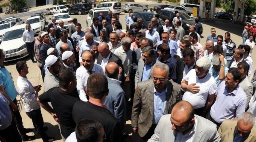 Mardin'de Ak Partili Adaylara Kuzu Dolmalı Mevlit