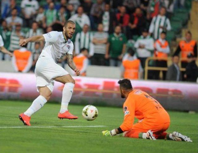 Bursaspor'da Kupa Finali Öncesi Savunma Sıkıntısı