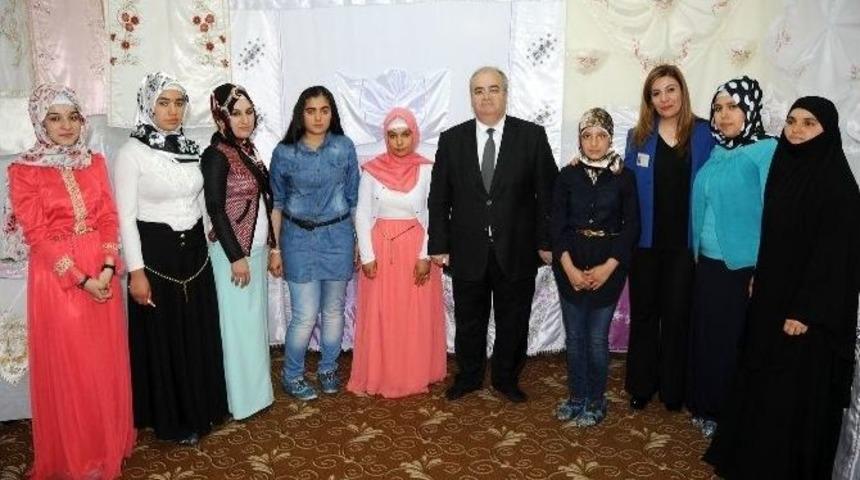 Suriyeli Kadınların Savaştan Sanata Yolculuğu