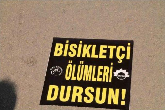 Fransız Bisikletçinin Ölümü Protesto Edildi