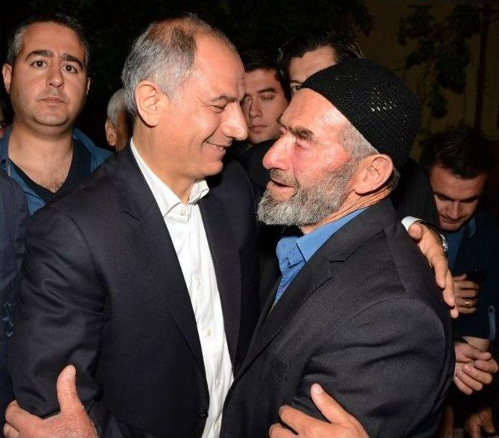 Efkan Ala’ya Ardahan Ve Göle’de Coşkuyu Karşılama G1