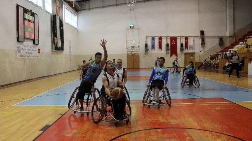 Garanti Bankası Tekerlekli Basketbol S&uuml;per Ligi