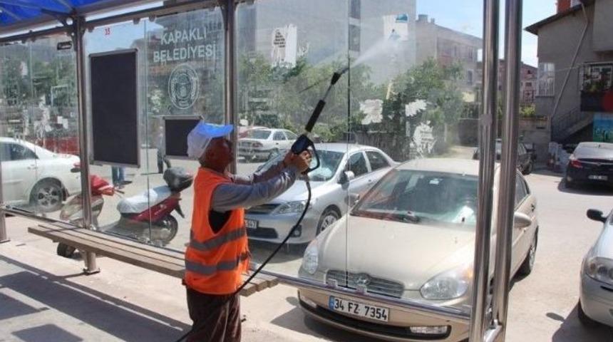 Kapaklı&rsquo;da Duraklar Temizleniyor