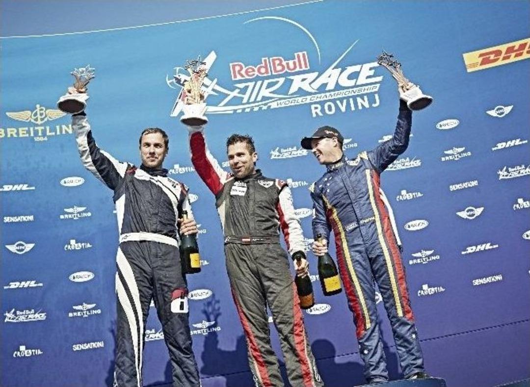 Rovinj&rsquo;deki Nefes Kesen Red Bull Air Race M&uuml;cadelesinin Galibi Hannes Arch