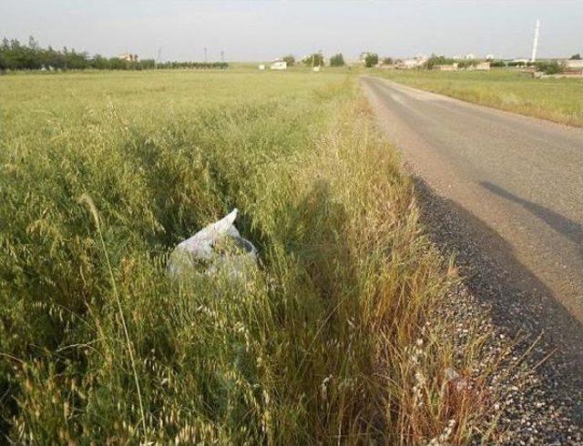 Otomobilden Atılan &Ccedil;uvaldan 30 Kilo Esrar &Ccedil;ıktı 1