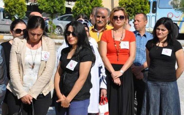 Samsun'daki Doktor Cinayeti Denizli'de Protesto Edildi