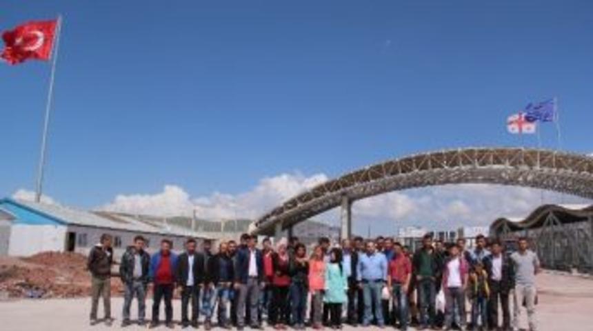 Ak Gen&ccedil;likten Aktaş&rsquo;a &Ccedil;ıkarma