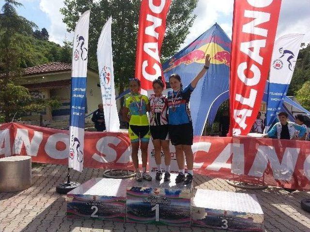 Bisiklet Takımı Yeni Başarılara İmza Attı 1