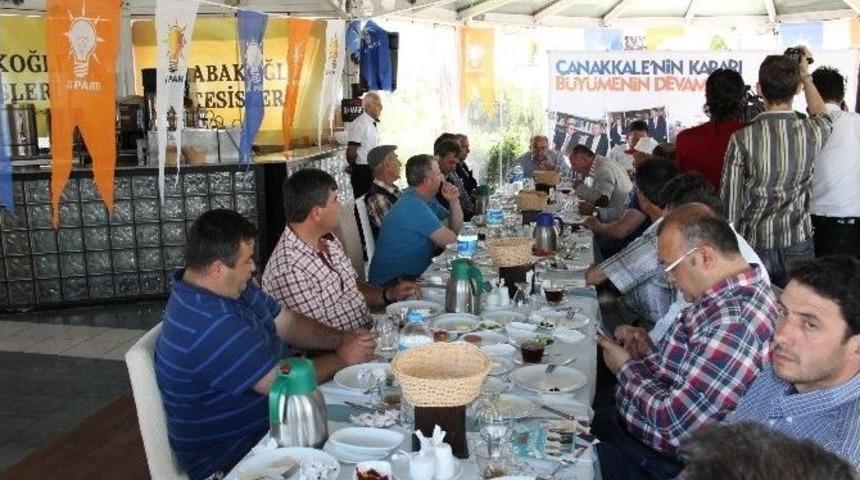 B&uuml;lent Turan Muhtarlarla Bir Araya Geldi