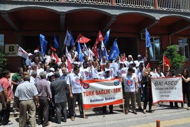 (&ouml;zel Haber) Balıkesir&rsquo;de Şiddeti Protesto Eden Doktorlara Tepki 1