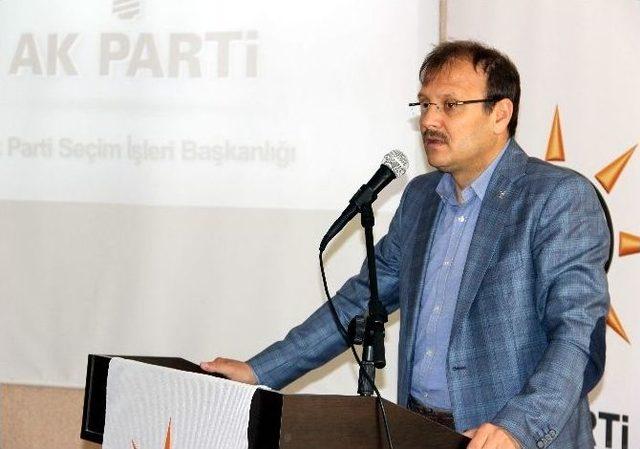 Hakan Çavuşoğlu: 7 Haziran Seçimleri Diğer Seçimlerden Daha Önemli